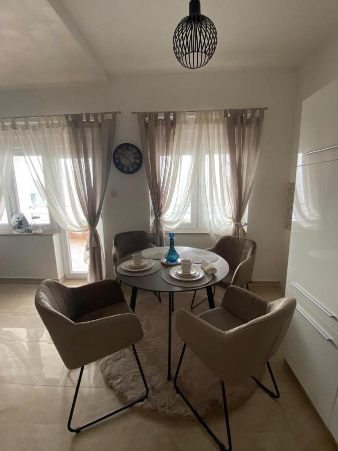 Dives Vista Apartment III Кастав Екстериор снимка